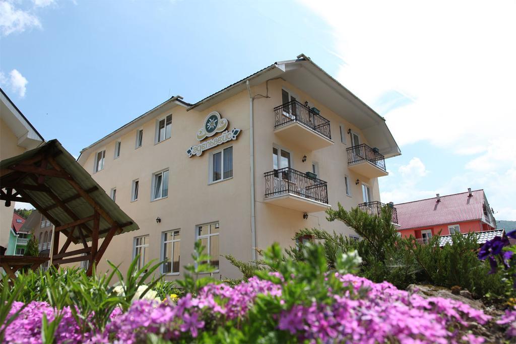 Hotel Edelweiss Poljana Exteriér fotografie